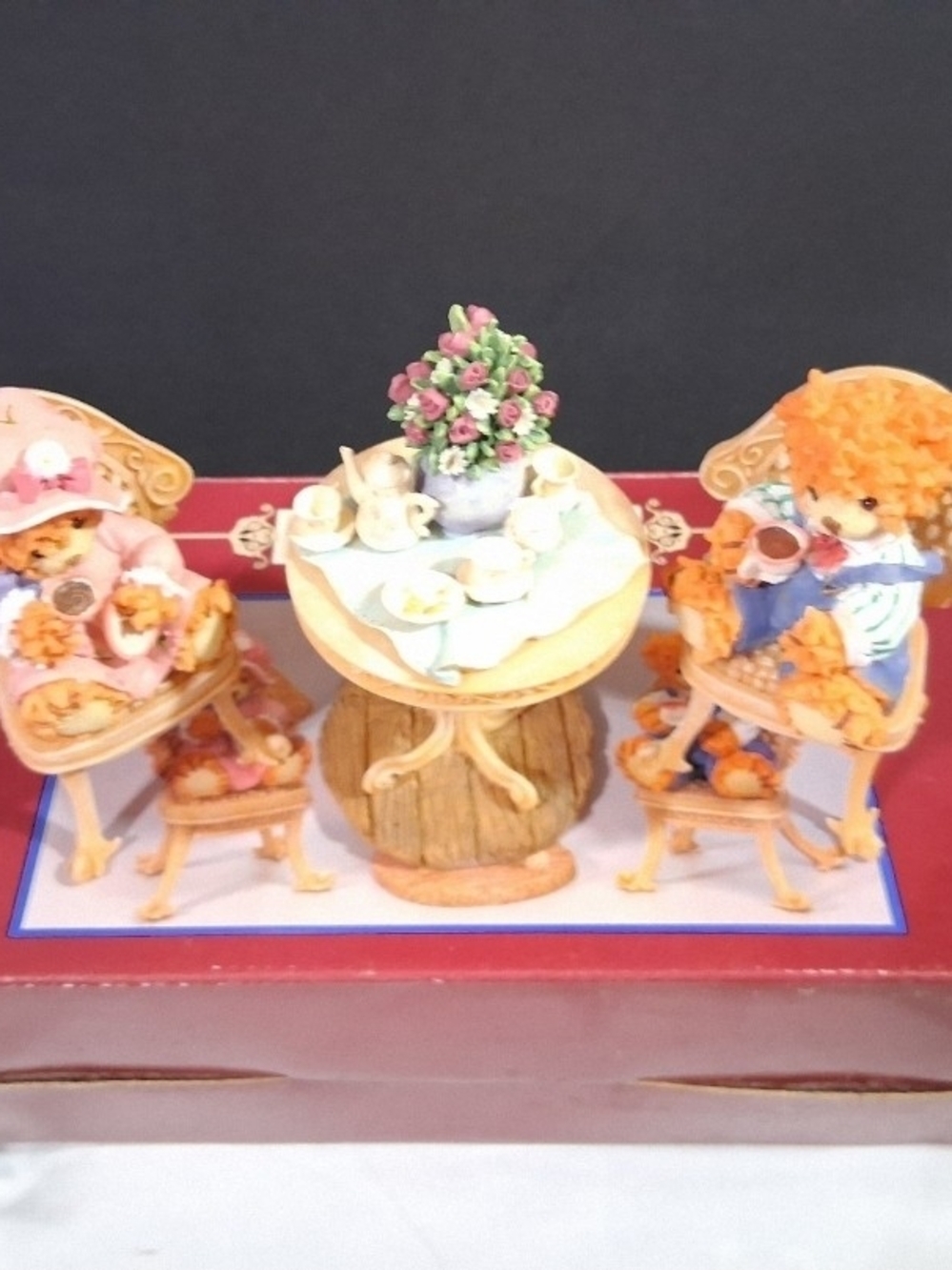 Vtg 1998 House of Lloyd Bearsley Family Two for Tea Bear Figurine Set Complete - Picture 9 of 11